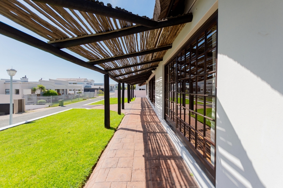 5 Bedroom Property for Sale in Myburgh Park Western Cape